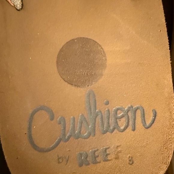 Reef Cushion Flip Flops Brown Leather Thong Sandals - Picture 5 of 5